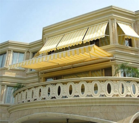 Ανασυγκρότητη προβολέα για ηλιακή σκιά 3,5*2,5m Πλήρως ανοιχτός τύπος εξωτερικού χειροκίνητου καλύμματος N.W 9