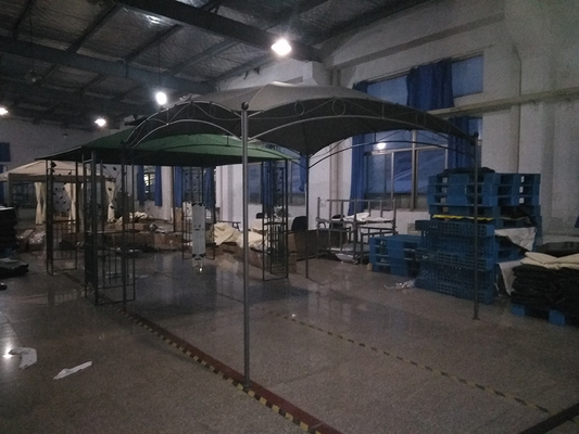 Εξωτερική αυλή Carport με ατσάλινο πλαίσιο 3 * 3M ηλιακή σκιά κήπος λευκή γάμος κάλυψη στέγη