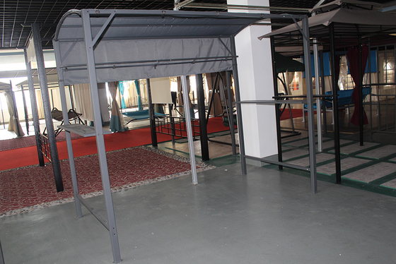 Ατσάλινο πλαίσιο Gazebo Pavilion Pergola με μέγεθος 2.45*1.37*2.15M και αναδιπλούμενο σχέδιο